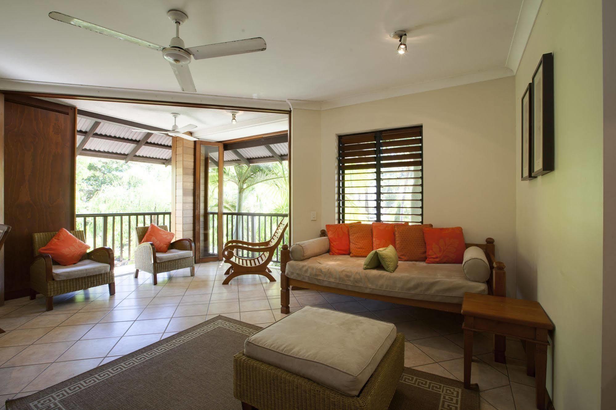 Seascape Holidays - Hibiscus Port Douglas Ngoại thất bức ảnh